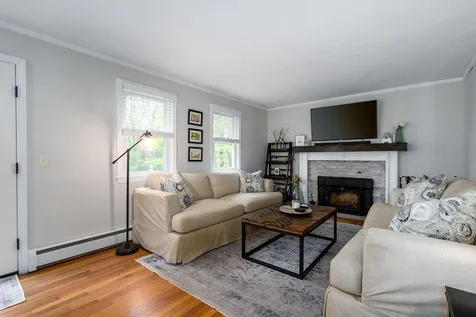 107 Dover Road Durham NH 03824