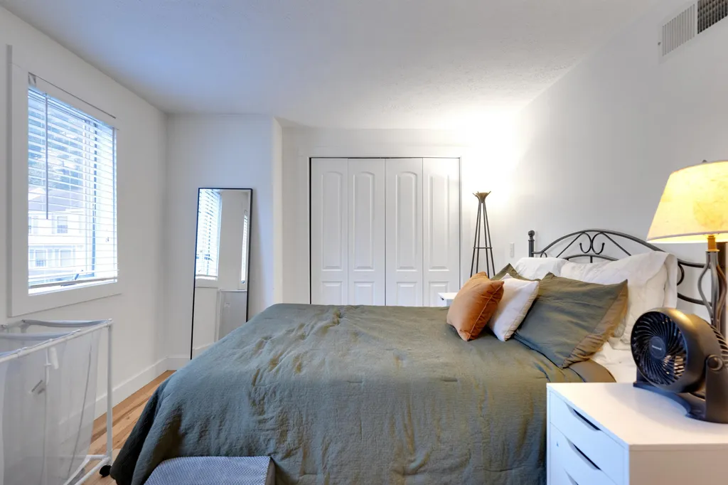 58 Dunn's Bridge Lane Dover NH 03820