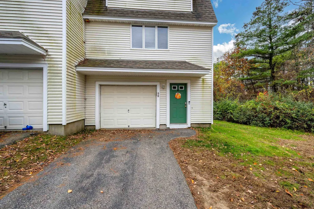 58 Dunn's Bridge Lane Dover NH 03820