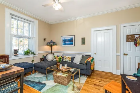 290 Pleasant Street Portsmouth NH 03801