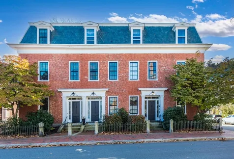 290 Pleasant Street Portsmouth NH 03801
