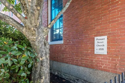 290 Pleasant Street Portsmouth NH 03801