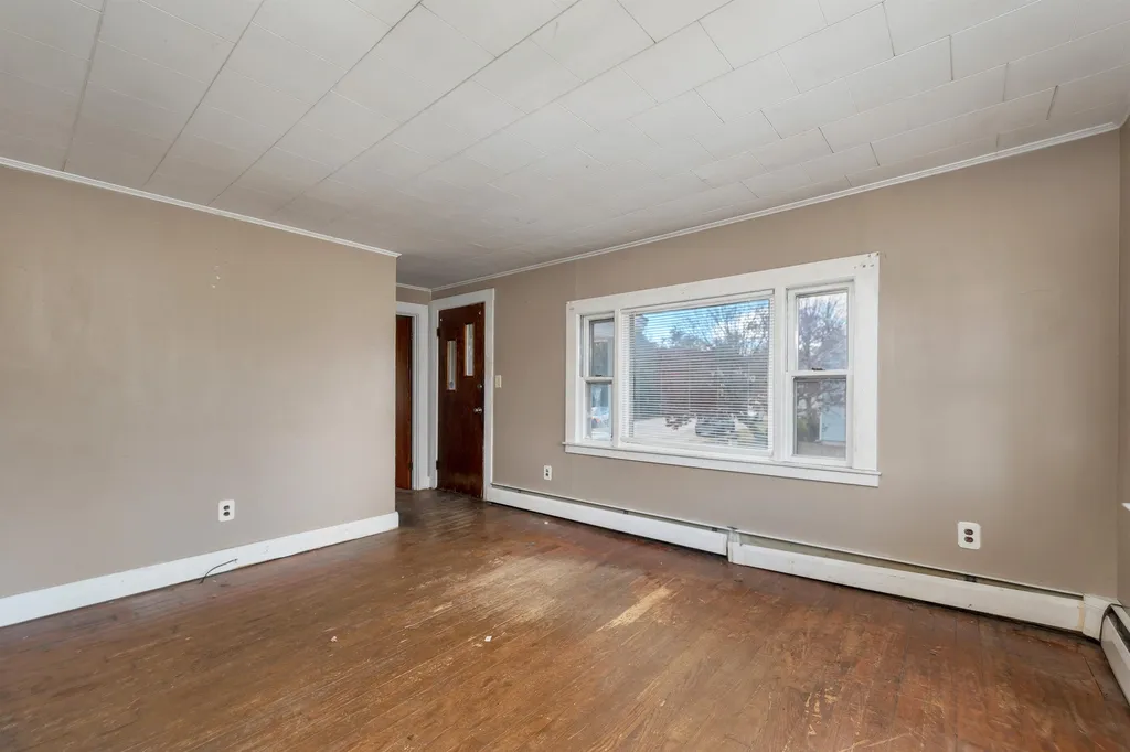 237 Main Street Farmington NH 03835