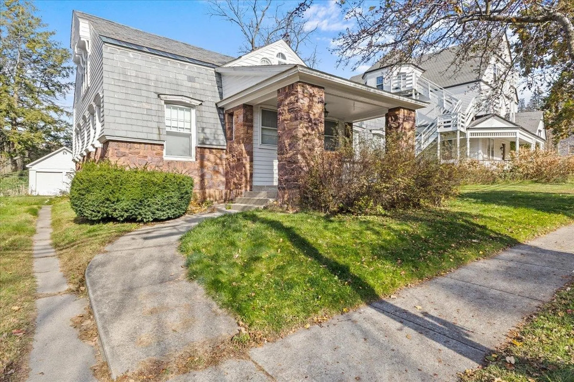 190 Loomis Street Burlington VT 05401