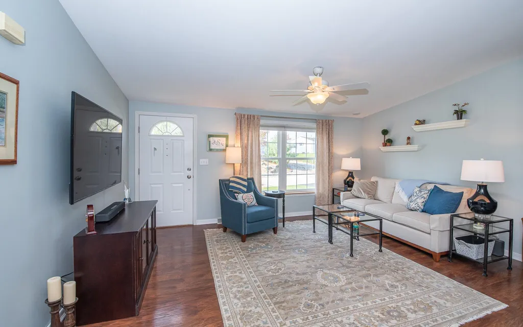 18 Charleston Ridge Hampstead NH 03841