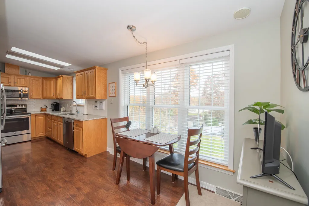 18 Charleston Ridge Hampstead NH 03841