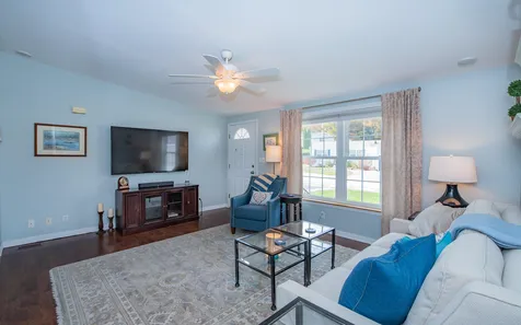 18 Charleston Ridge Hampstead NH 03841