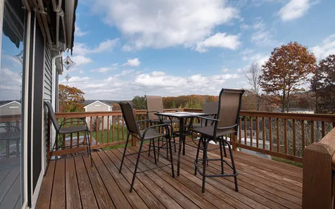18 Charleston Ridge Hampstead NH 03841