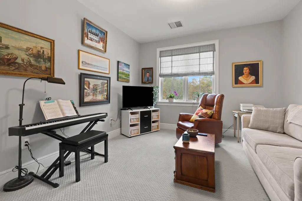 7 Willey Creek Road Exeter NH 03833