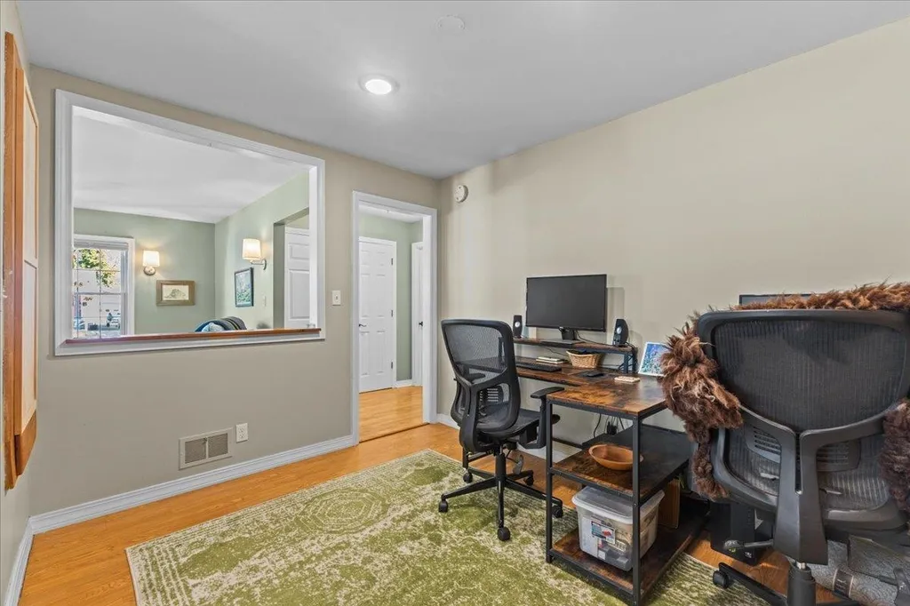 8 Cherokee Avenue Essex Junction VT 05452