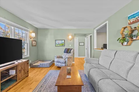 8 Cherokee Avenue Essex Junction VT 05452