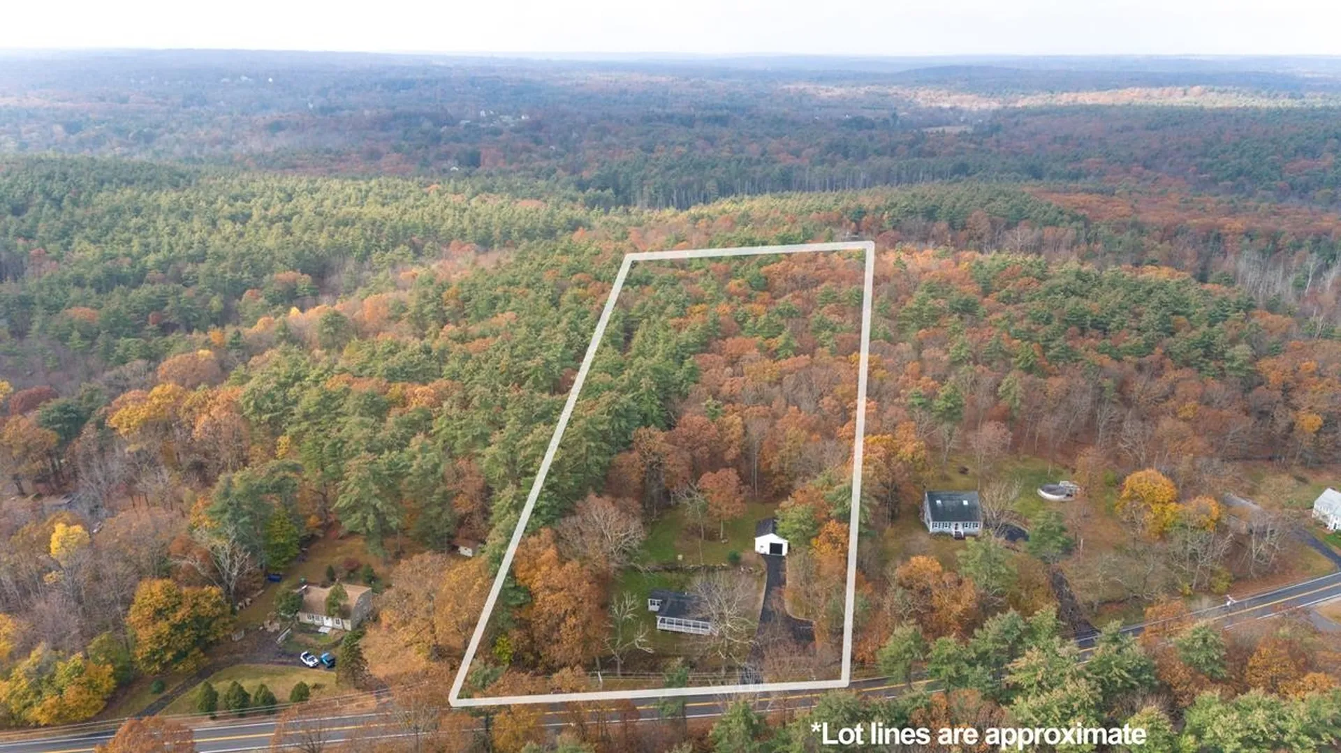 8 Walnut Hill Road Sandown NH 03873