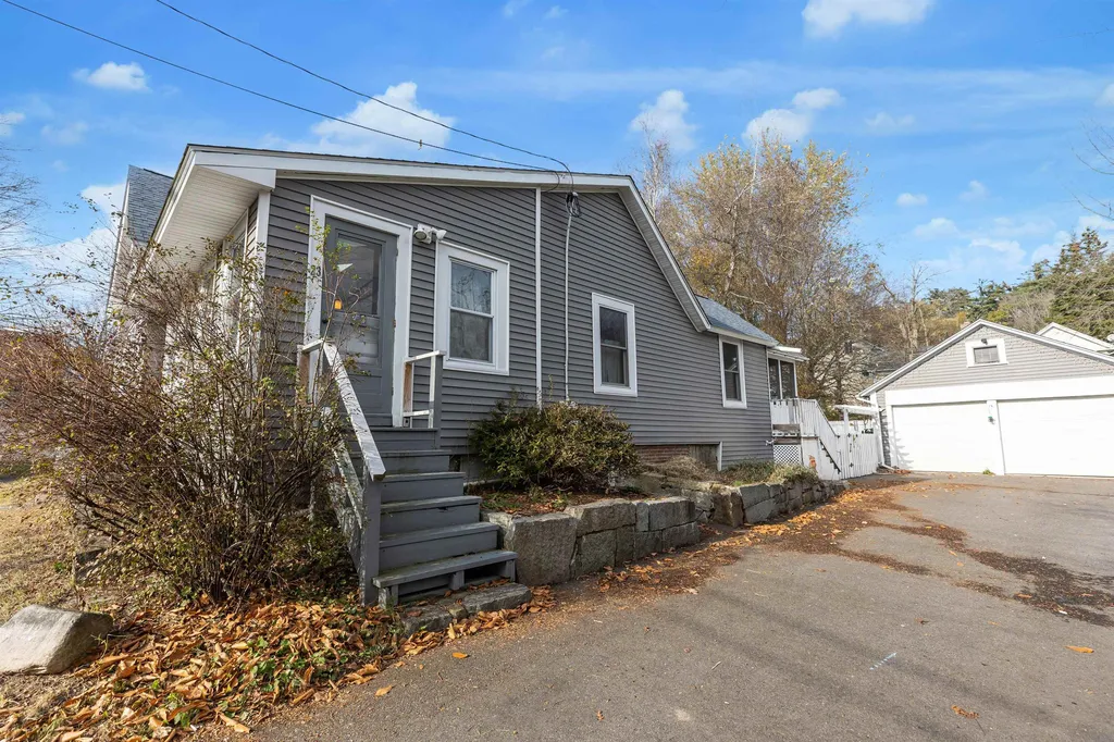 23 Clark Court Wilton NH 03086