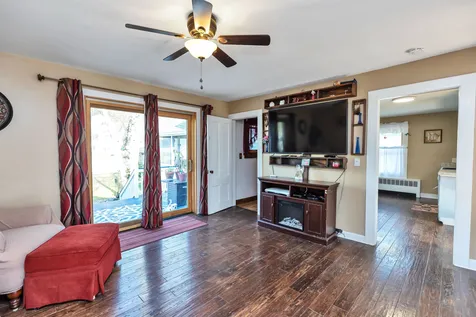 23 Clark Court Wilton NH 03086