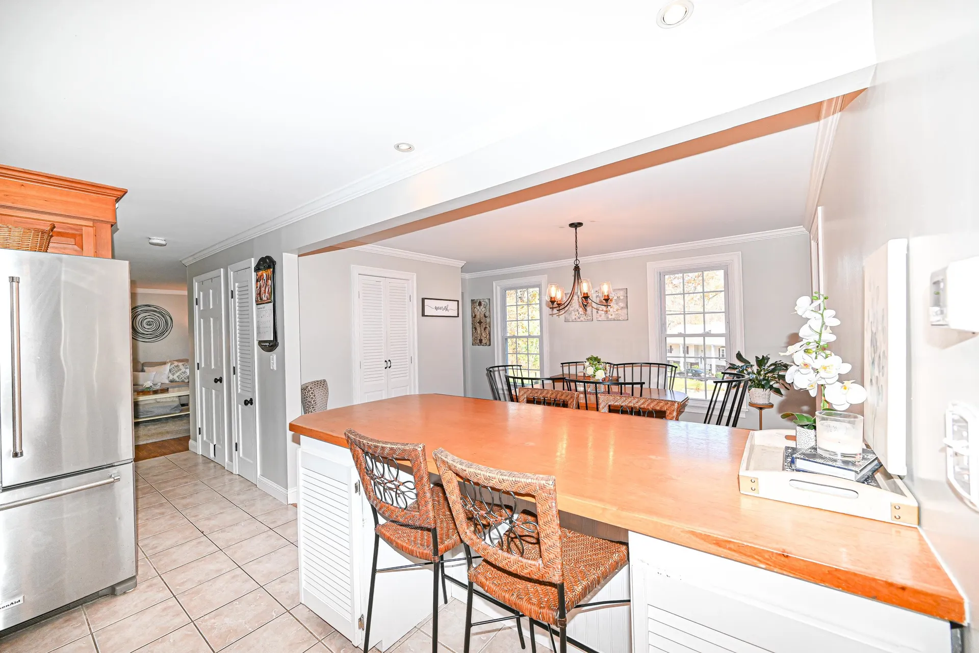25 Green Meadow Lane Bedford NH 03110