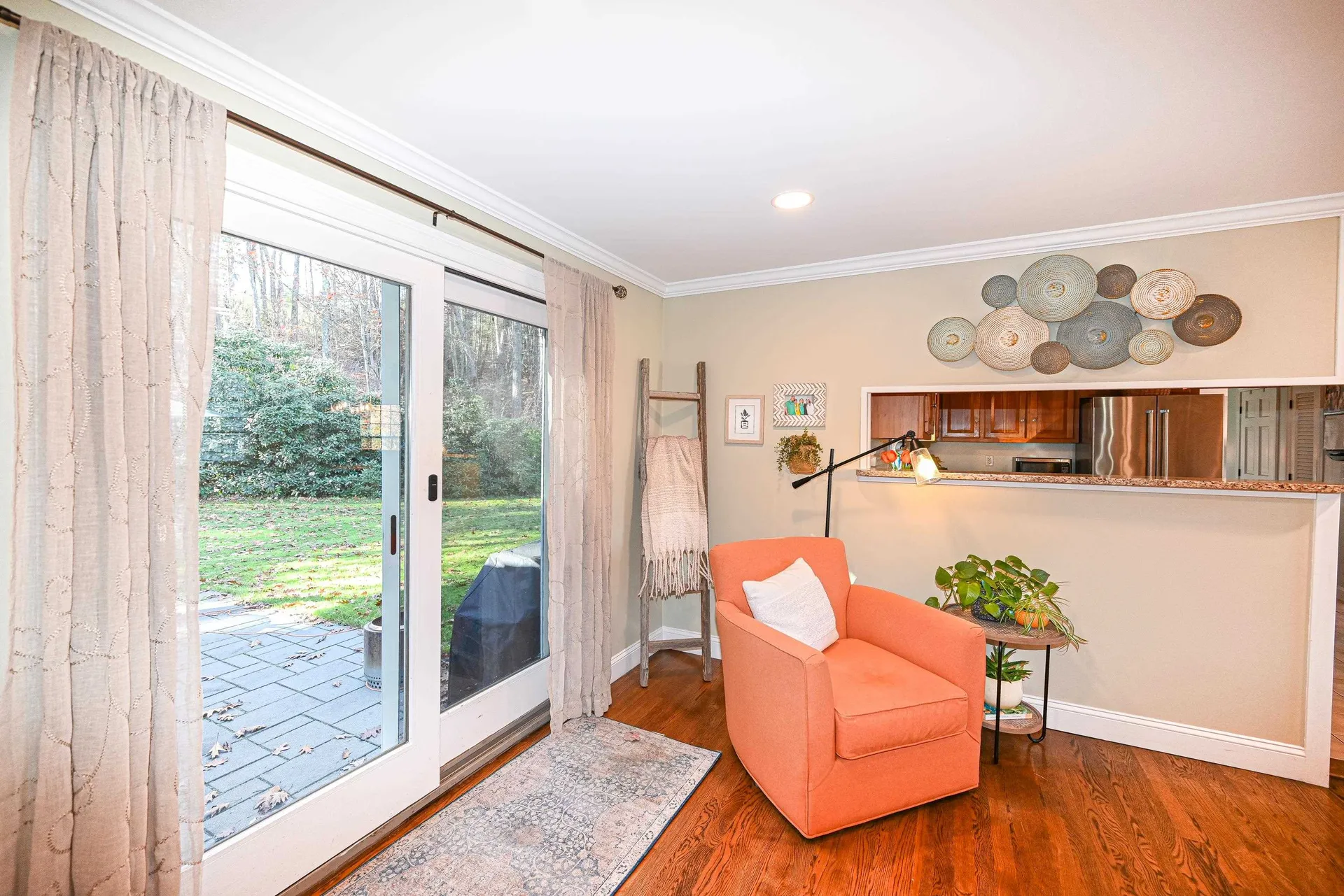25 Green Meadow Lane Bedford NH 03110