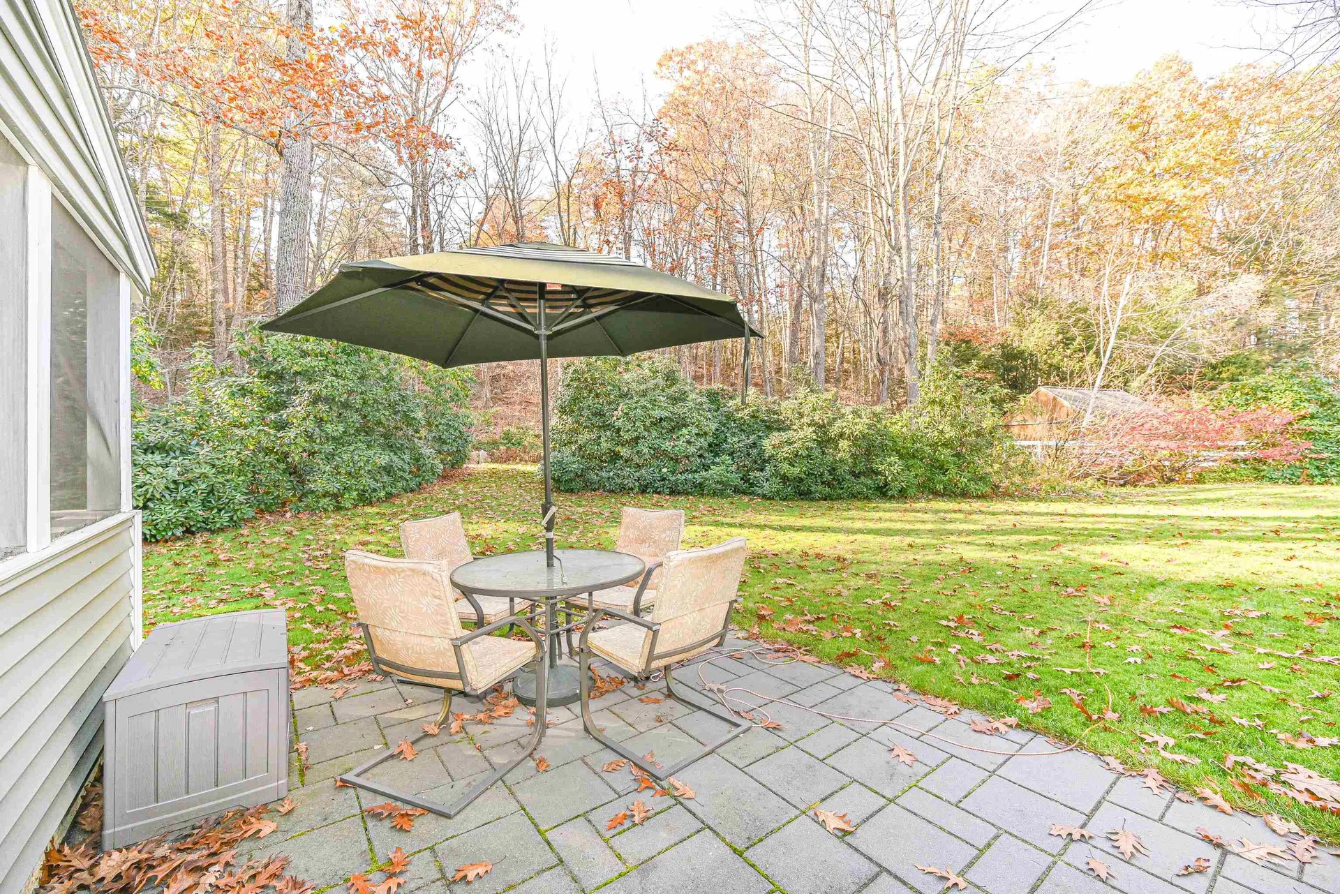 25 Green Meadow Lane Bedford NH 03110