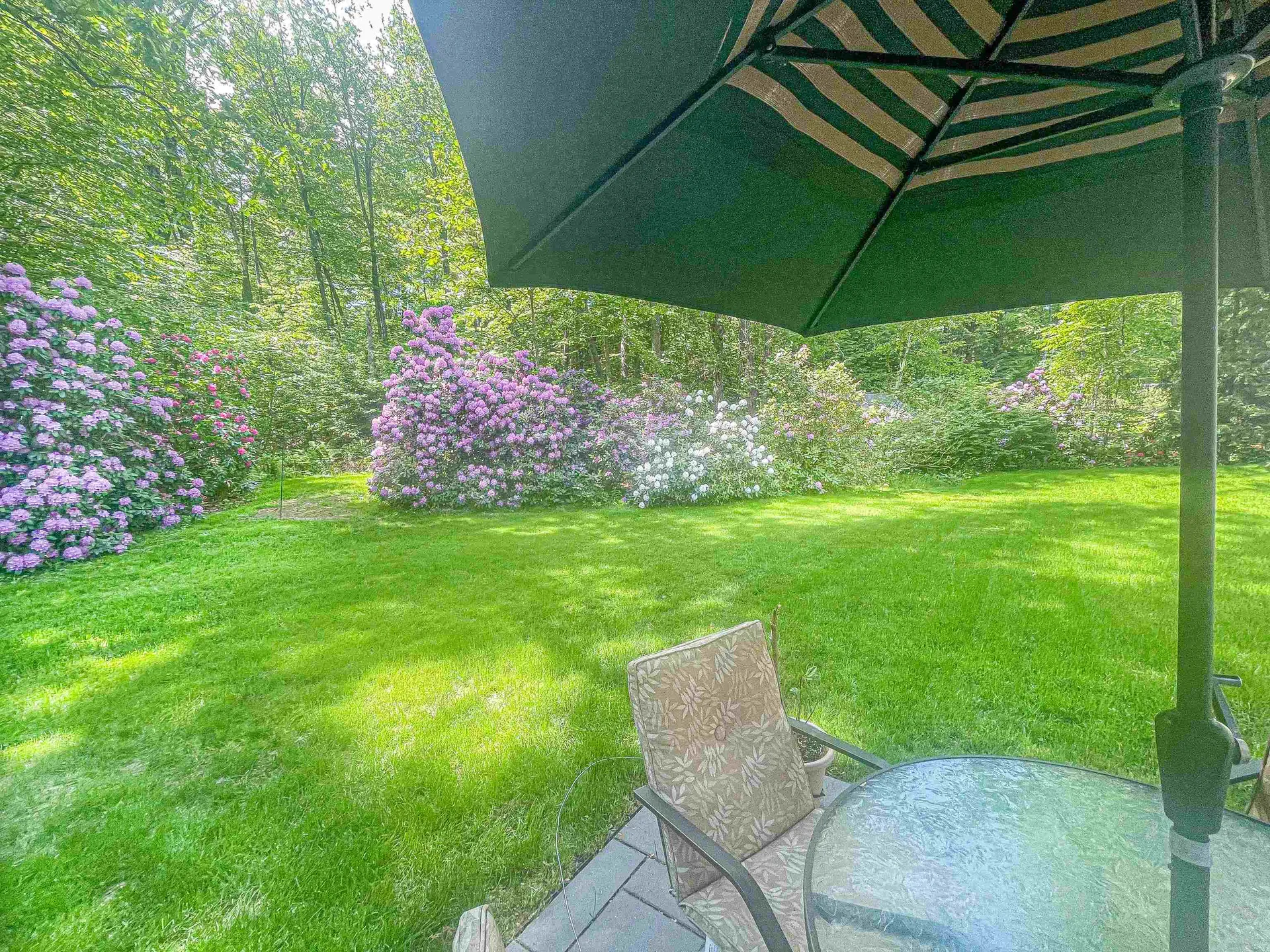 25 Green Meadow Lane Bedford NH 03110