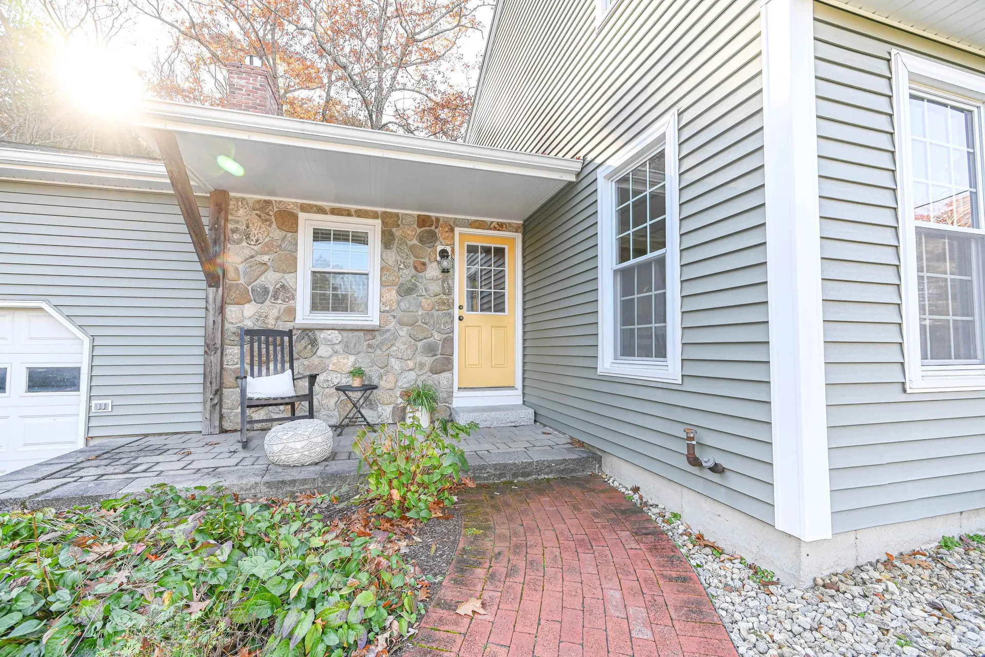 25 Green Meadow Lane Bedford NH 03110