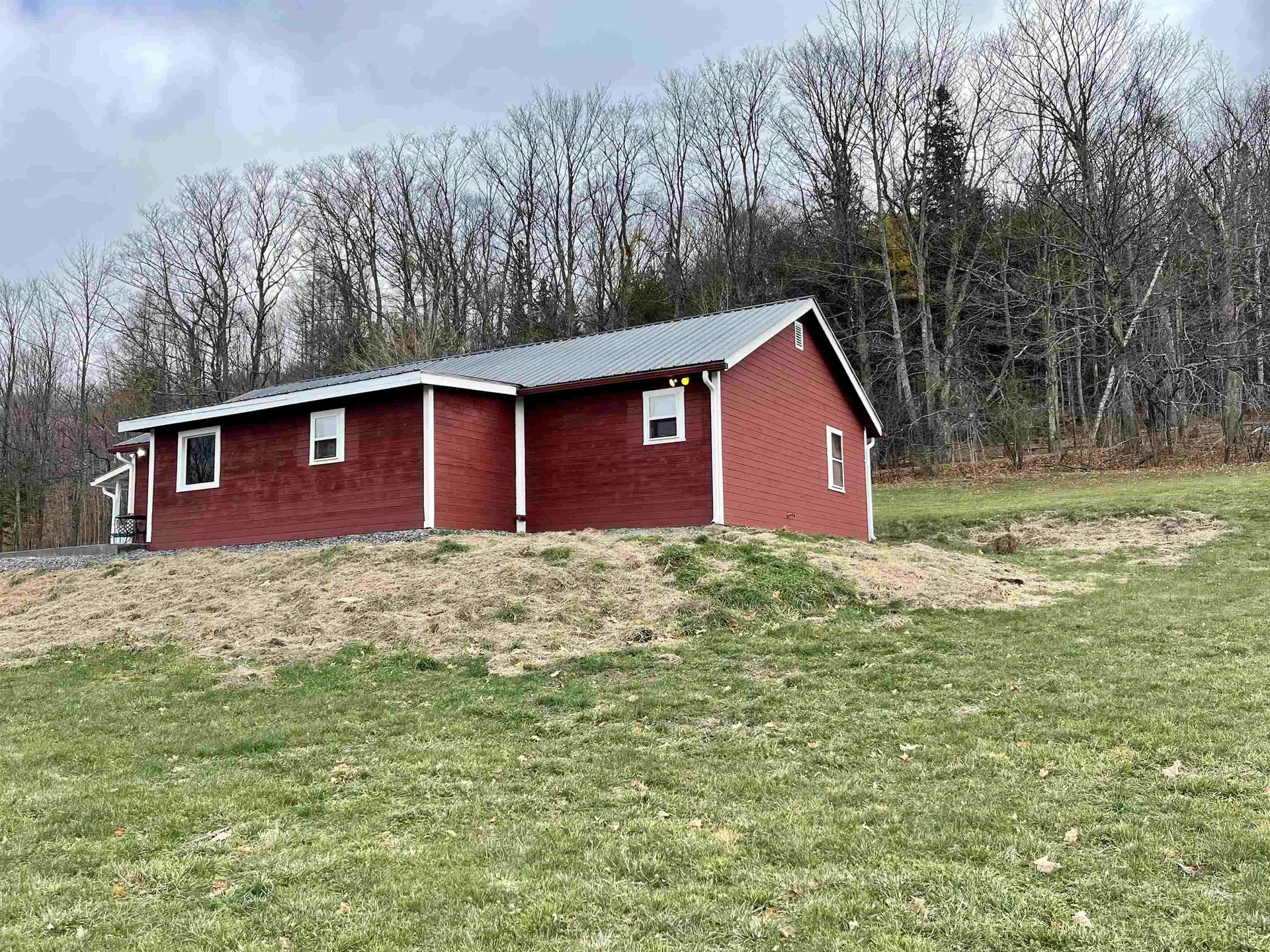 1999 Dexter Mountain Road Glover VT 05839