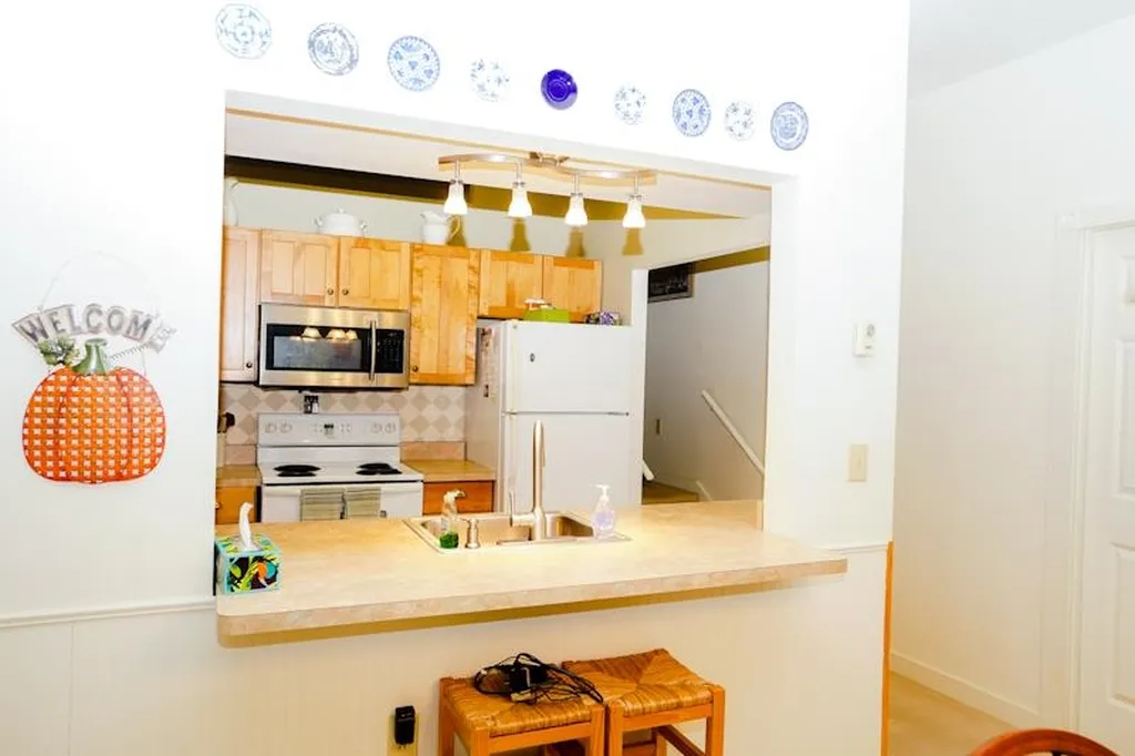 71 East Redrock Drive Burlington VT 05401