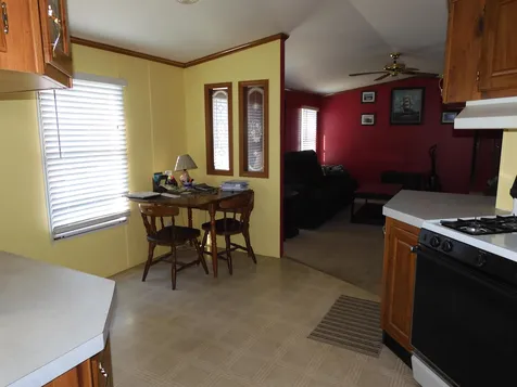 12 Trailerhome Drive Salem NH 03079-2938