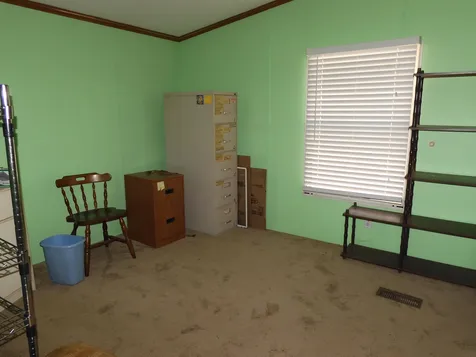 12 Trailerhome Drive Salem NH 03079-2938