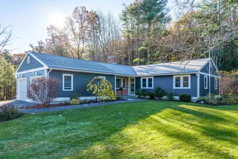 7 Lisa Beth Drive Dover NH 03820