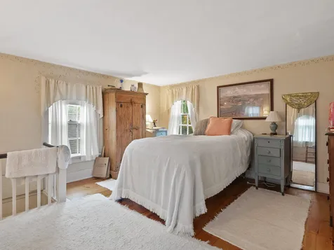 17 Elm Court New Castle NH 03854