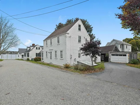 17 Elm Court New Castle NH 03854