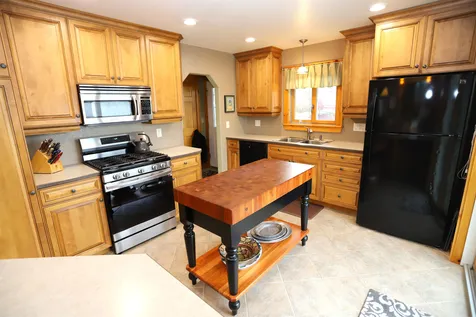 838 West Echo Lake Road Charleston VT 05872