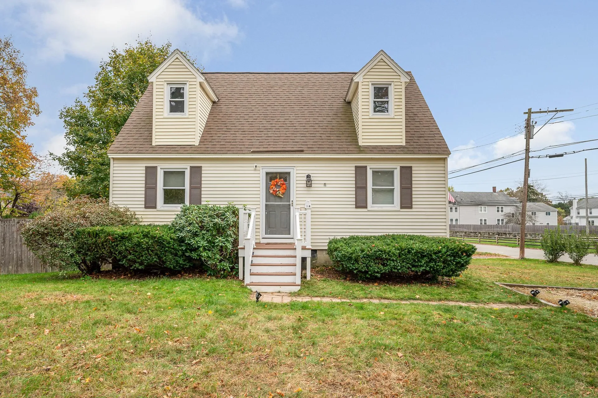 18 Pasadena Avenue Nashua NH 03064