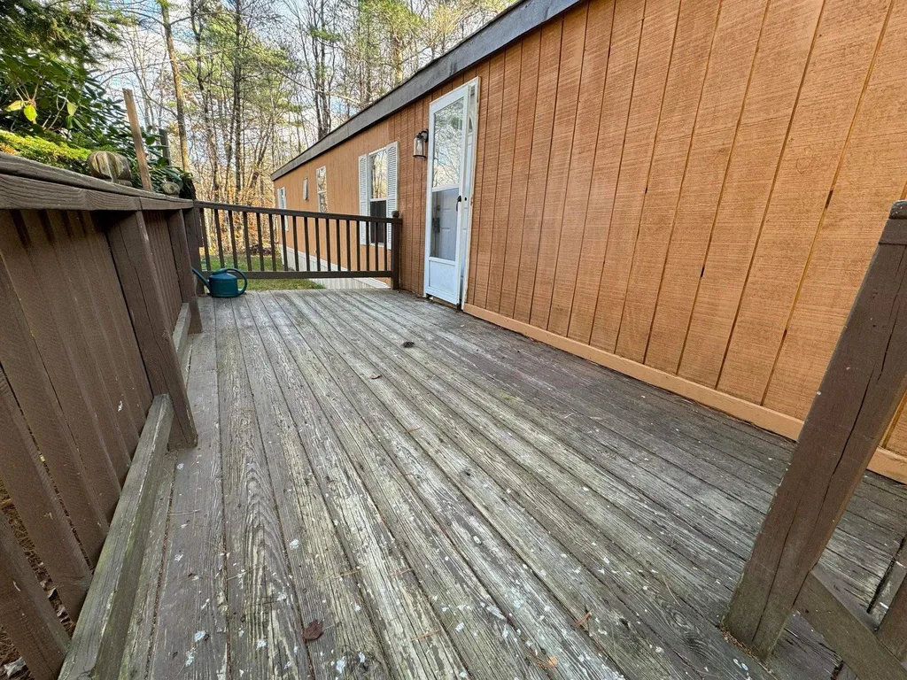 63 Briarwood Road Lebanon ME 04027-3424