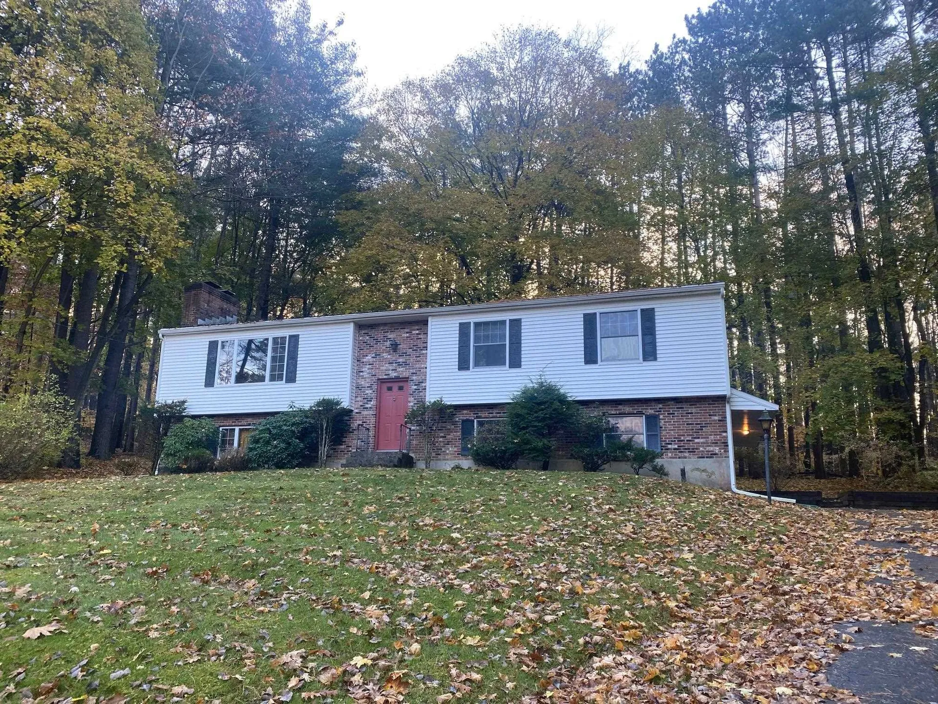 145 Pine Circle Bennington VT 05201