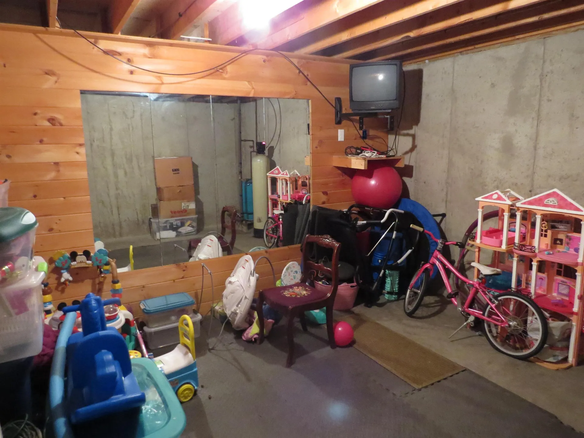 22 Sleepy Hollow Road Wolfeboro NH 03894