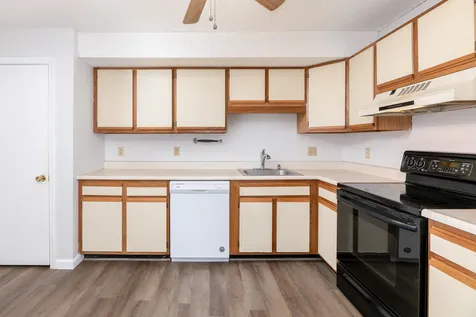 130 Endicott N Street Laconia NH 03246