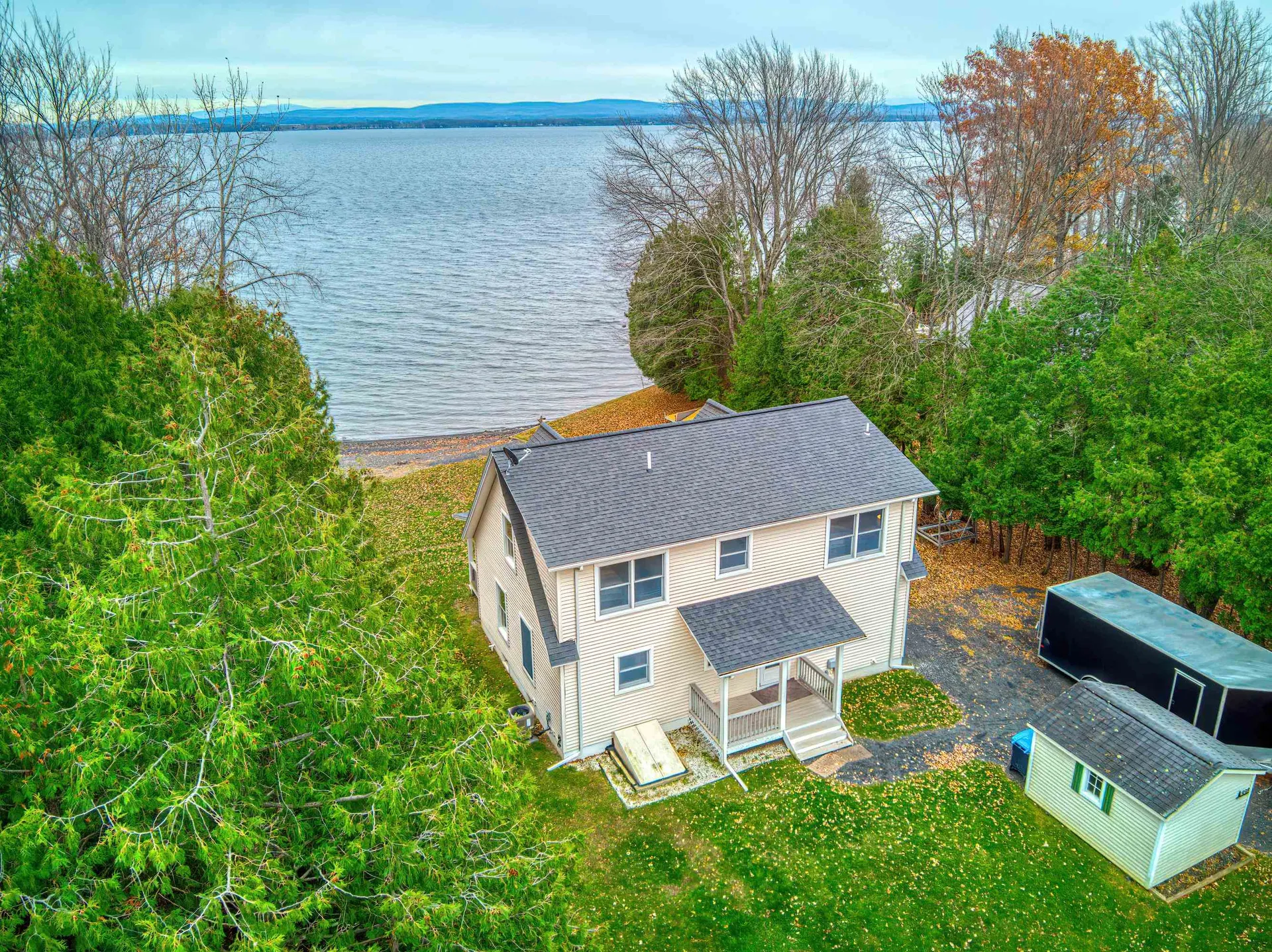 998 Holiday Point Road North Hero VT 05474