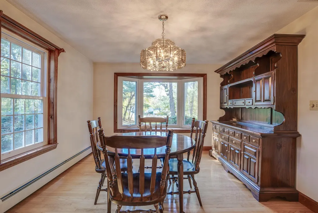 10 Hilltop Road Plaistow NH 03865