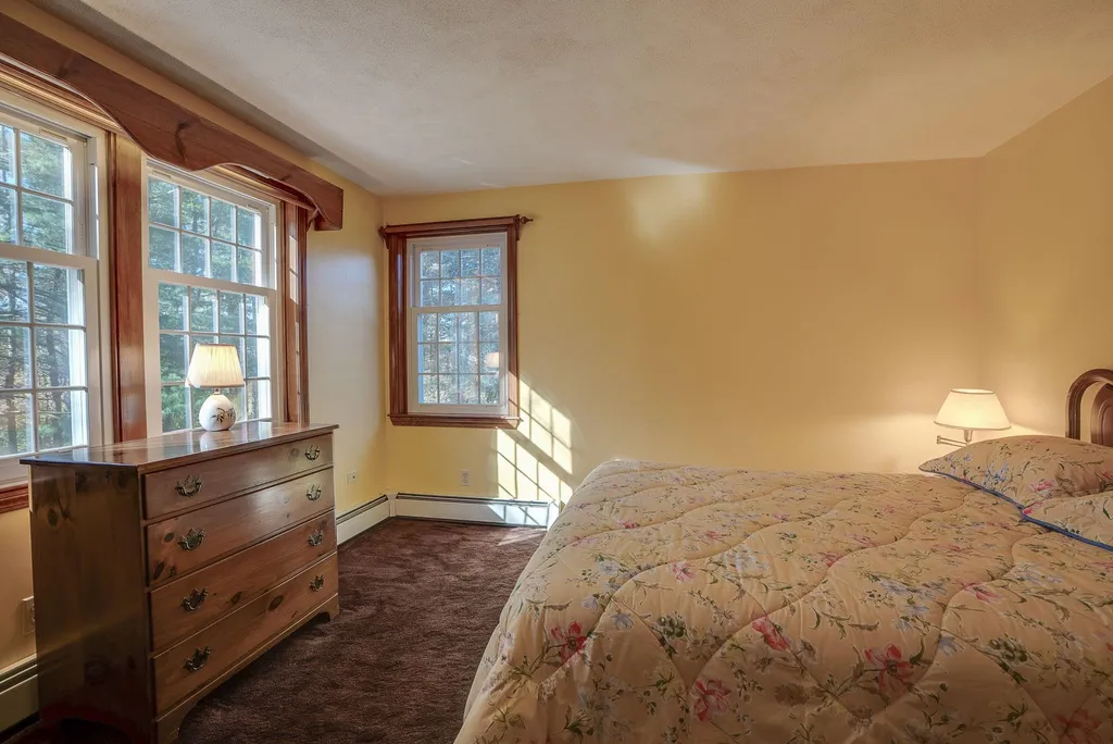 10 Hilltop Road Plaistow NH 03865