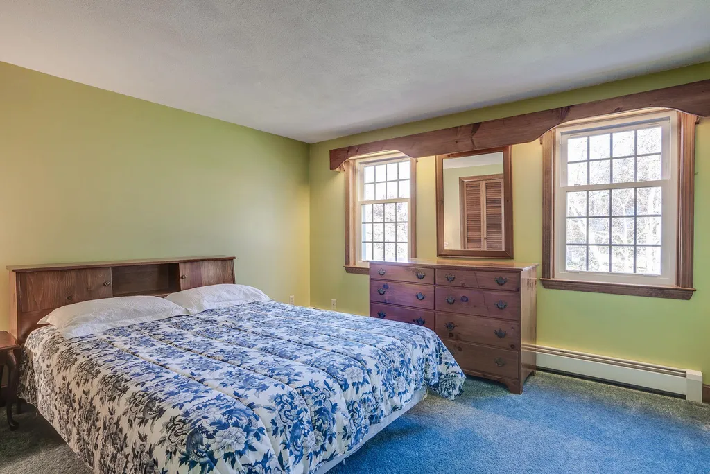 10 Hilltop Road Plaistow NH 03865