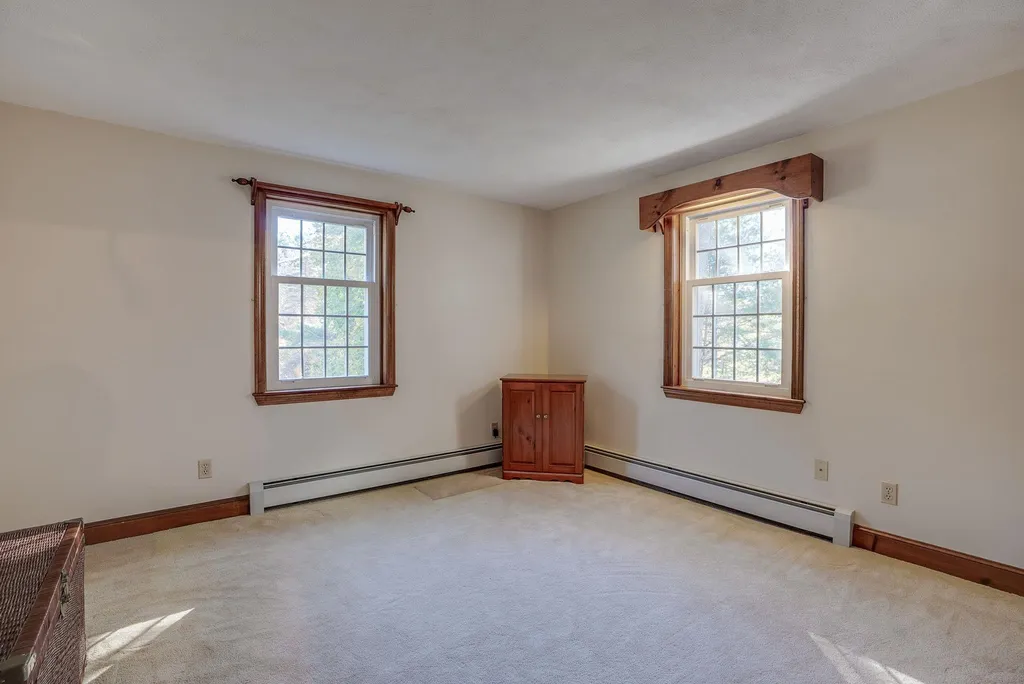 10 Hilltop Road Plaistow NH 03865