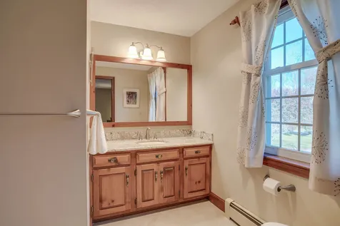 10 Hilltop Road Plaistow NH 03865