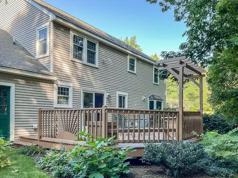 10 Hilltop Road Plaistow NH 03865