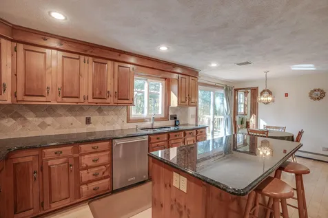 10 Hilltop Road Plaistow NH 03865