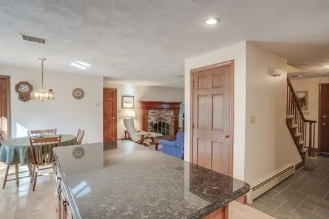 10 Hilltop Road Plaistow NH 03865
