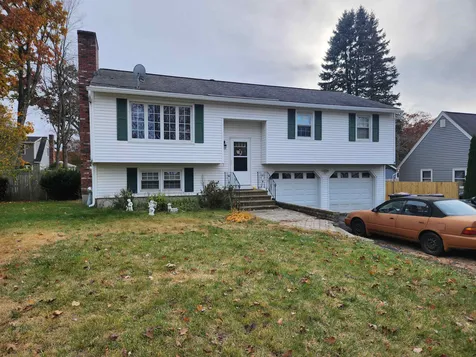 297 Holt Avenue Manchester NH 03109