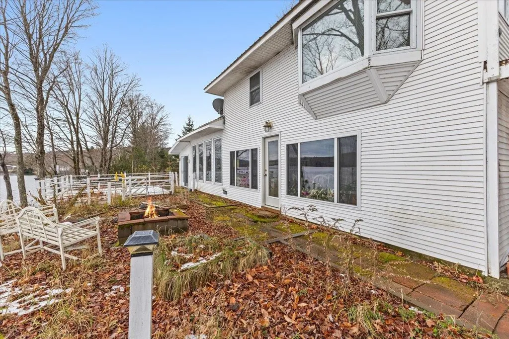 207 West Loop Road Elmore VT 05657