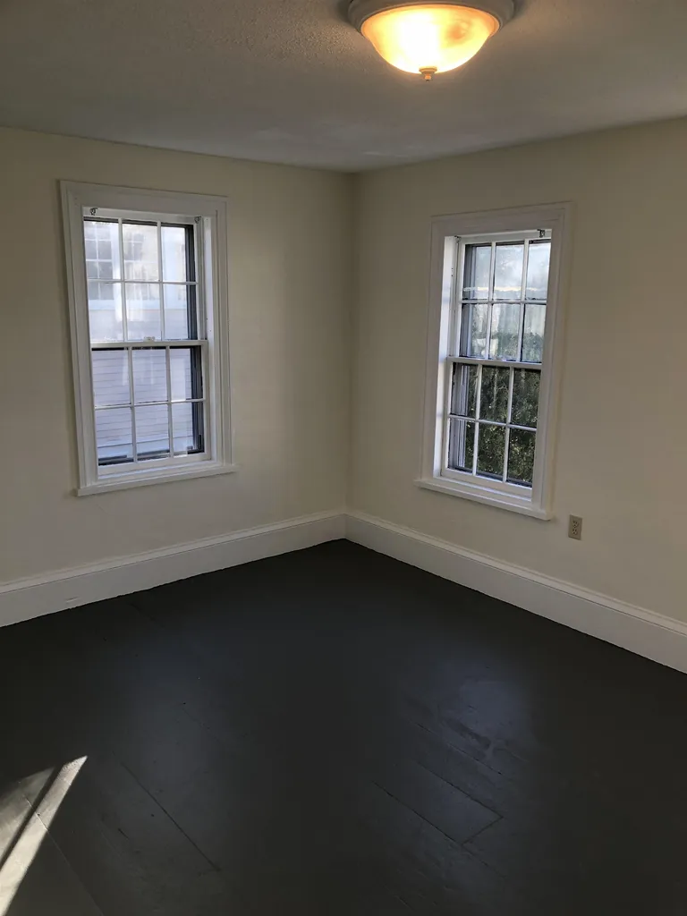 18 Melcher Street Portsmouth NH 03801