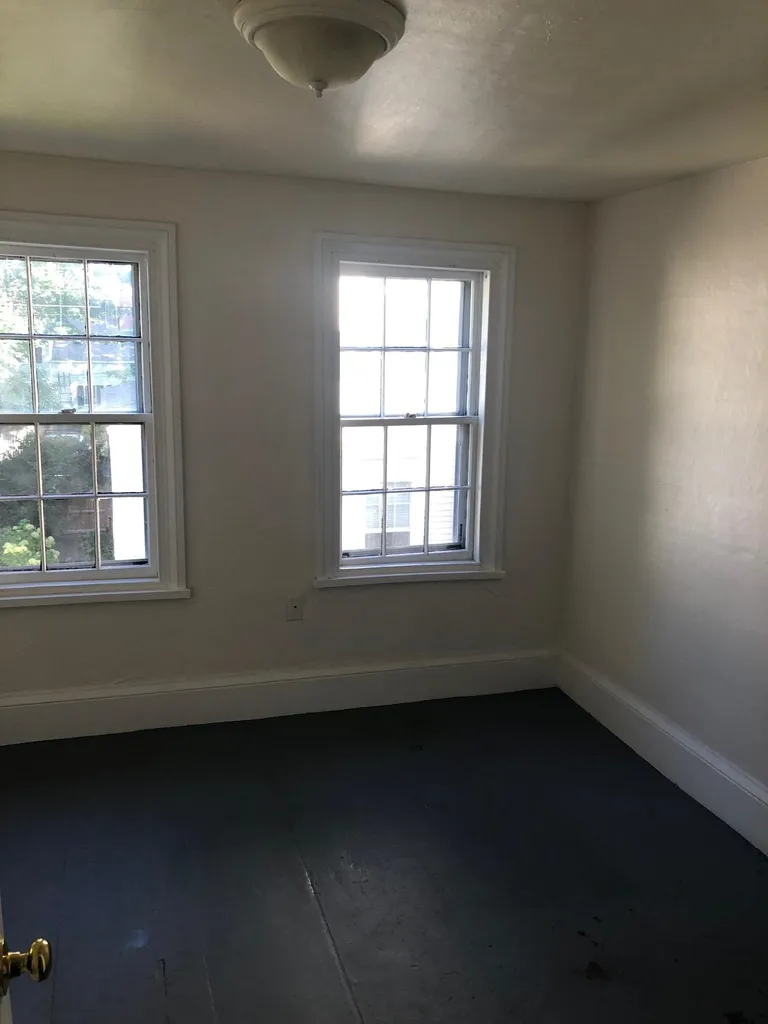 18 Melcher Street Portsmouth NH 03801