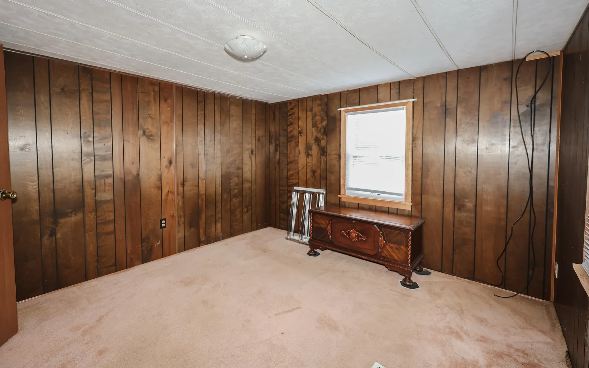 17 Mark Street Nashua NH 03062